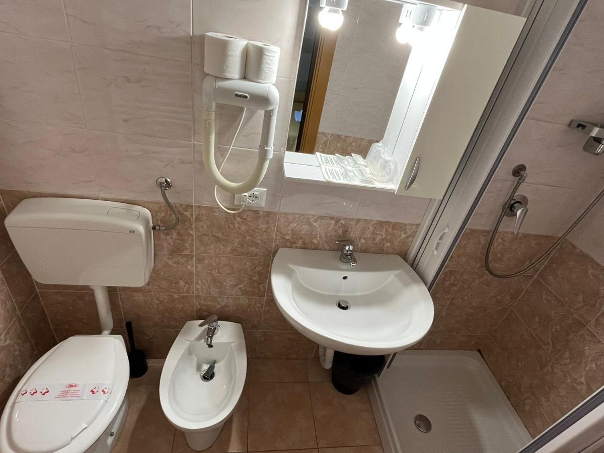 Hotel Villa Costa Celle Ligure Esterno foto